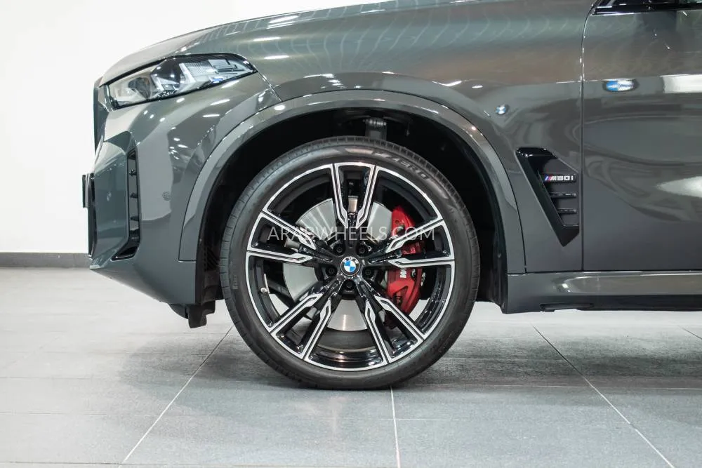 BMW X5 2026 for Sale in Abu Dhabi Image-4