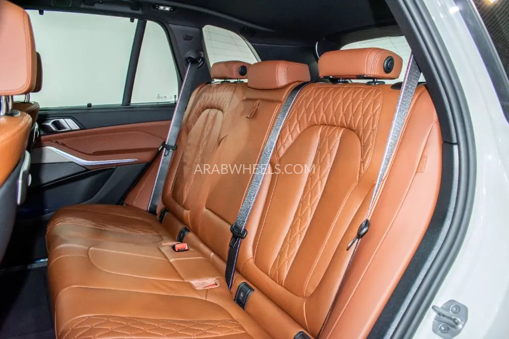 BMW X5 2026 for Sale in Abu Dhabi Image-4