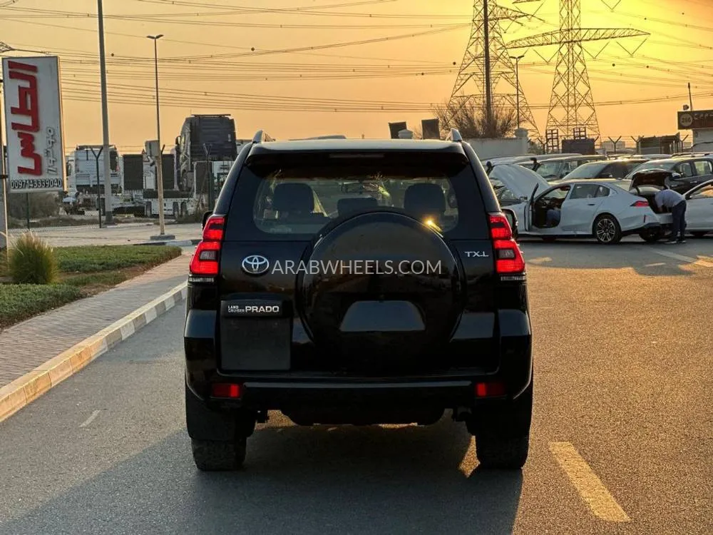 Toyota Land Cruiser Prado 2013 for Sale in Dubai Image-11