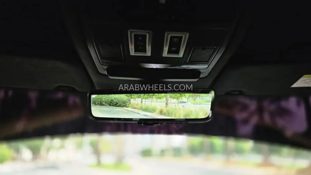 Land Rover Defender 2024 for Sale in Dubai Image-8