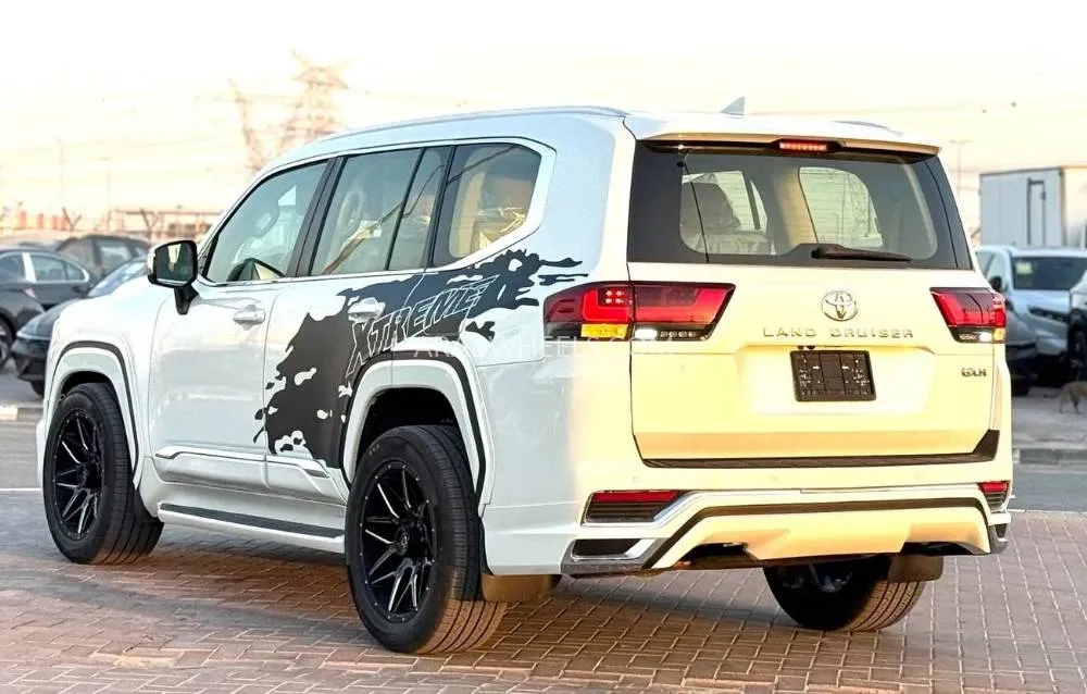 تويوتا لاند كروزر 2022 for Sale in دبي Image-6