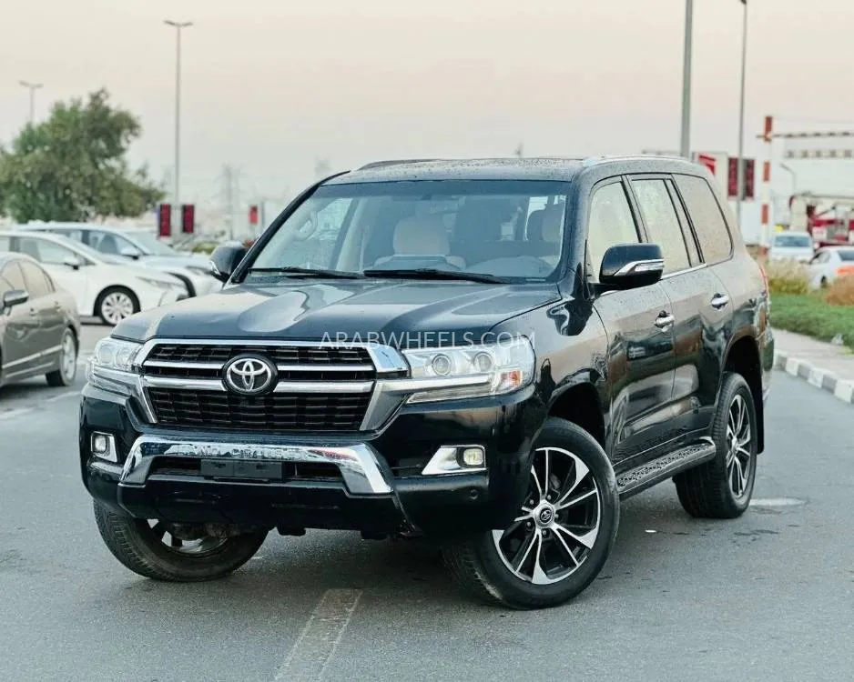 Toyota Land Cruiser 2020 for Sale in Dubai Image-5