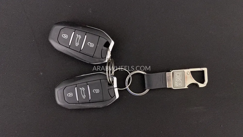 بيجو 3008 2025 for Sale in دبي Image-29