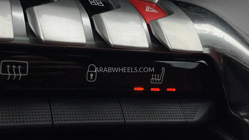 بيجو 3008 2025 for Sale in دبي Image-57