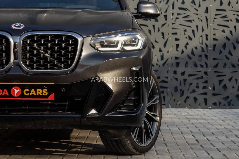 BMW X4 2023 for Sale in Dubai Image-5
