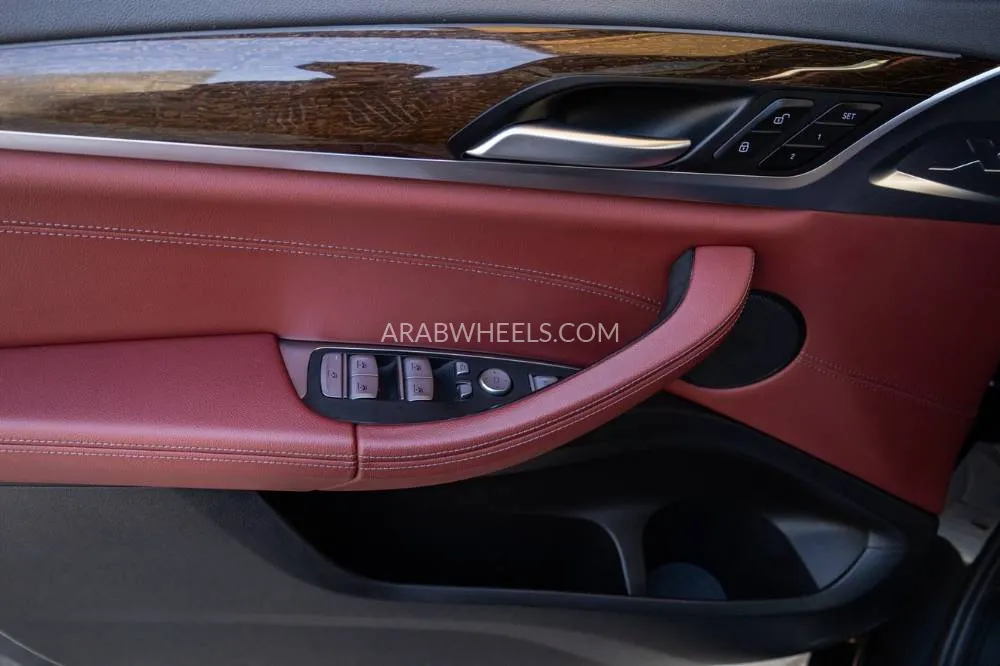 BMW X4 2023 for Sale in Dubai Image-11