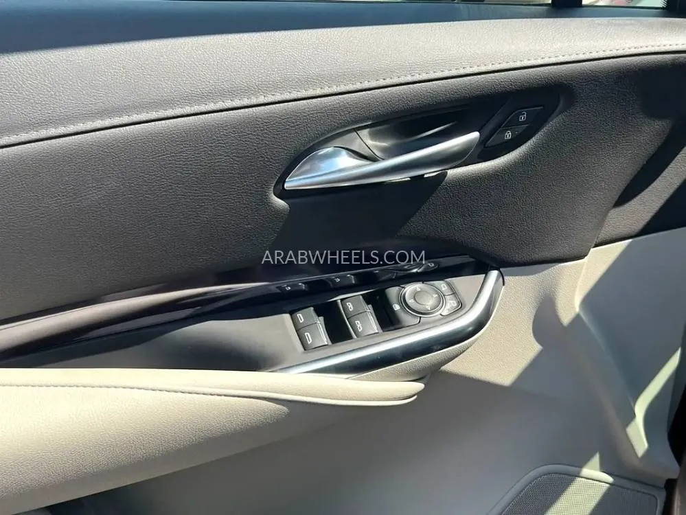 Cadillac XT4 2023 for Sale in Dubai Image-9