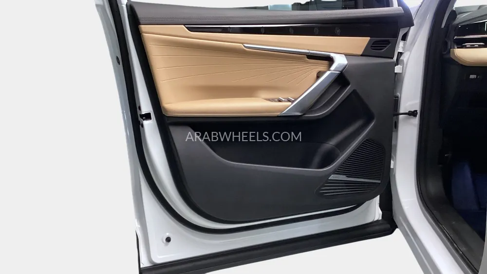 Geely Starray 2025 for Sale in Sharjah Image-14