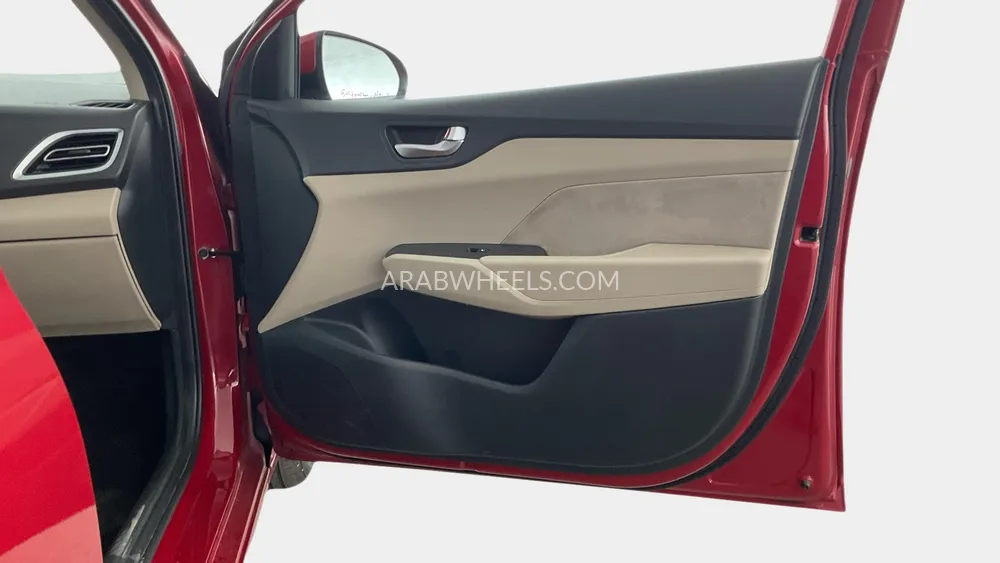 Hyundai Accent 2022 for Sale in Sharjah Image-26