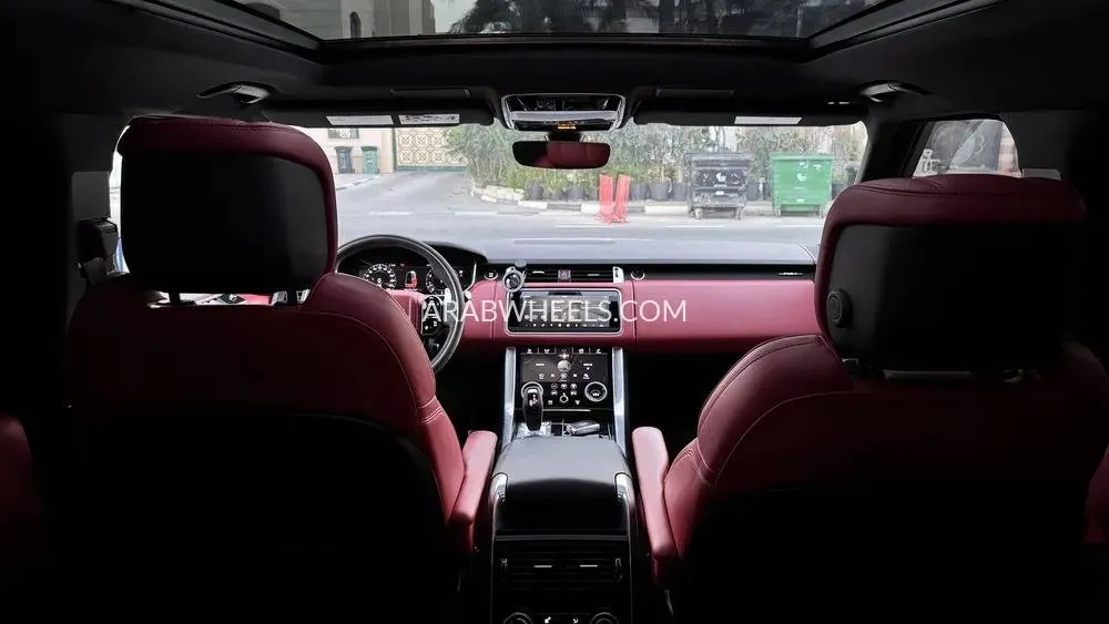 Land Rover Range Rover Sport 2020 for Sale in Ras Al Khaimah Image-19