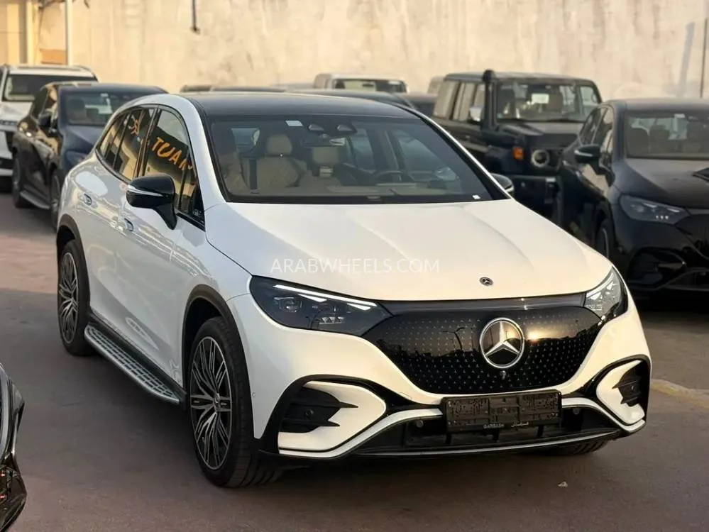 Mercedes Benz EQE 2023 for Sale in Dubai Image-3