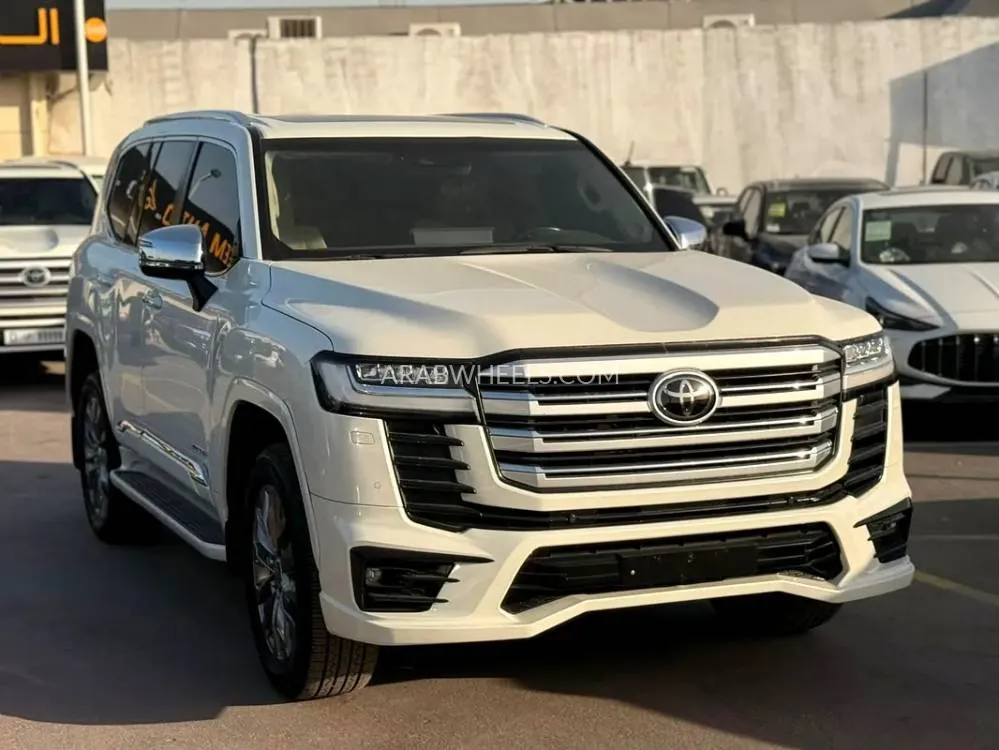 Toyota Land Cruiser 2023 for Sale in Dubai Image-3