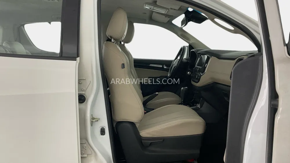 Chevrolet Trailblazer 2018 for Sale in Dubai Image-12
