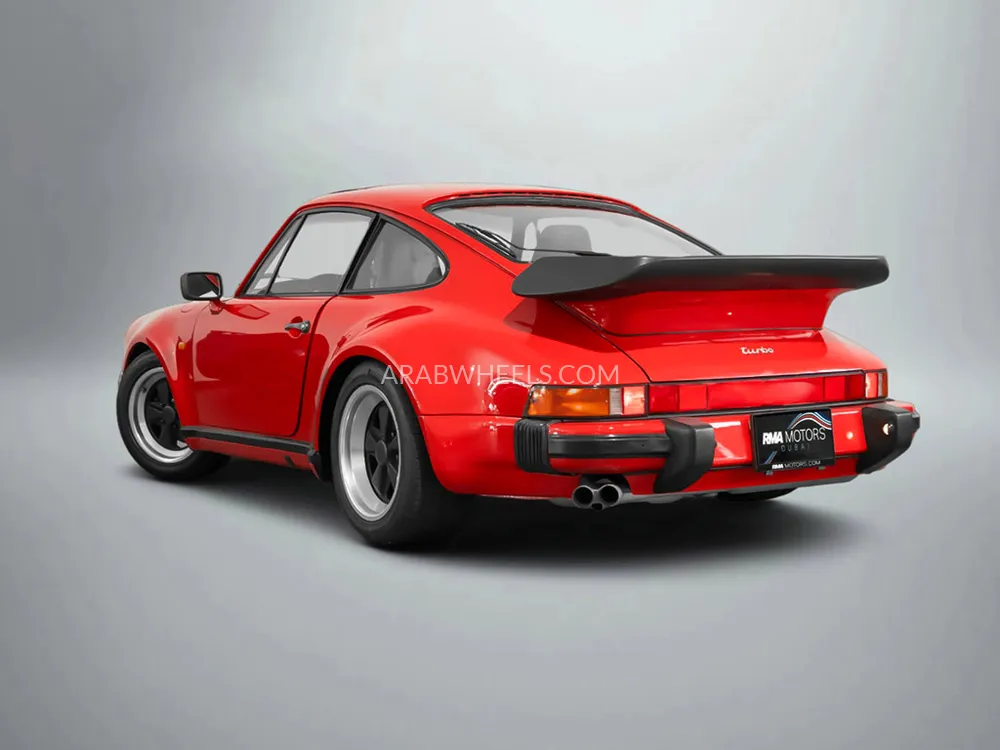 Porsche 911 1988 for Sale in Dubai Image-2