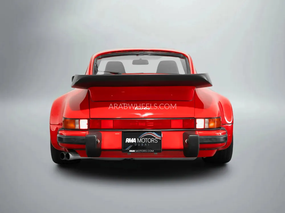 Porsche 911 1988 for Sale in Dubai Image-4