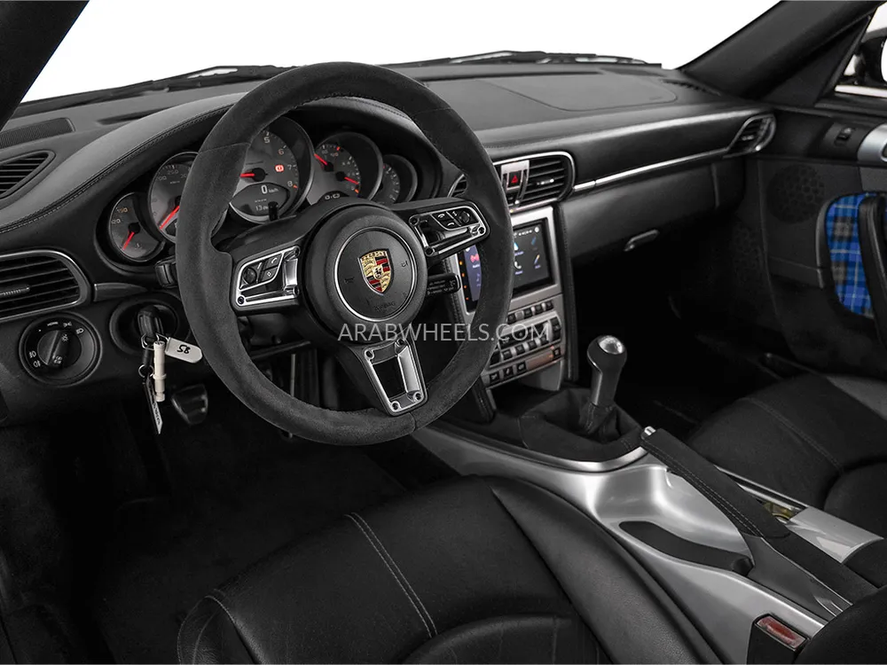 Porsche 911 2007 for Sale in Dubai Image-7