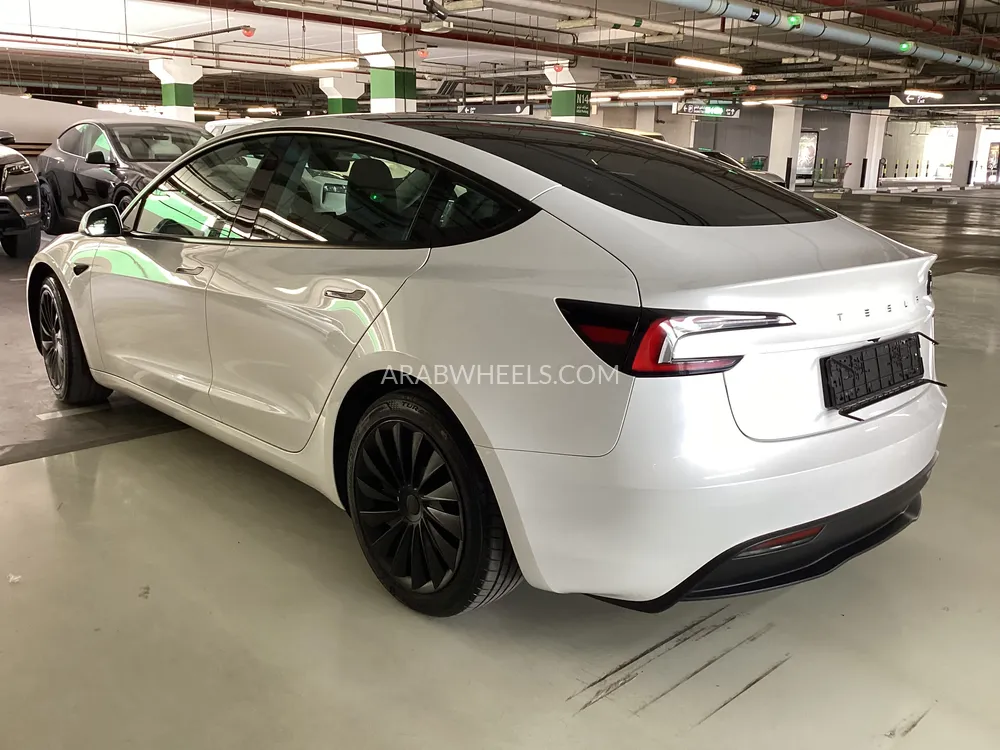 تسلا موديل 3 2024 for Sale in الشارقة Image-4
