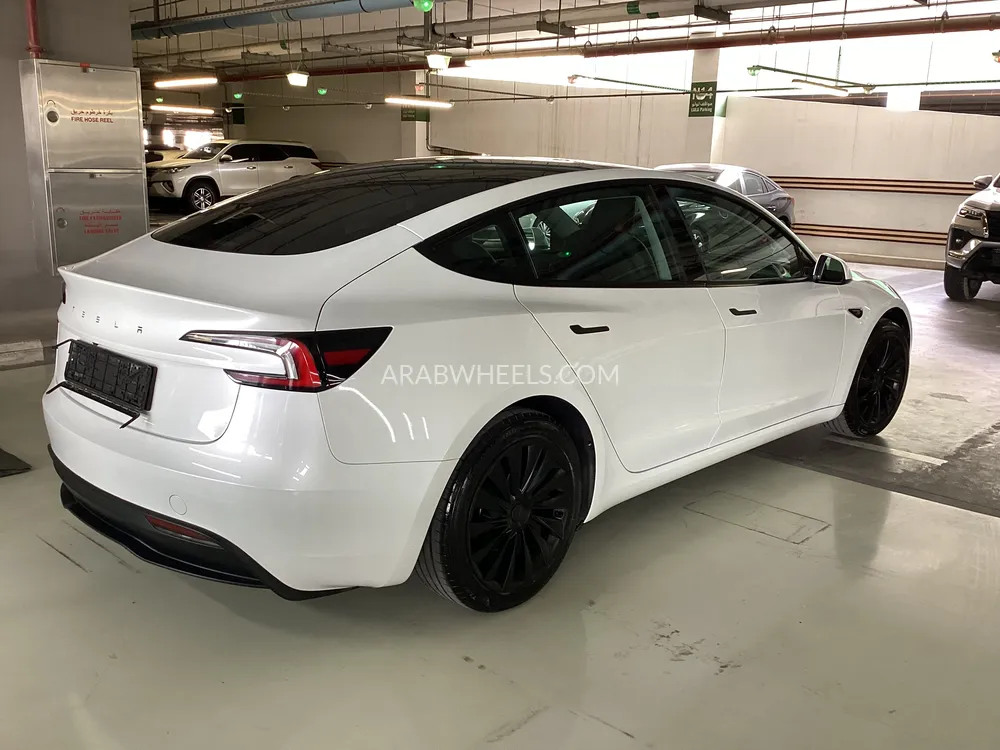 تسلا موديل 3 2024 for Sale in الشارقة Image-6