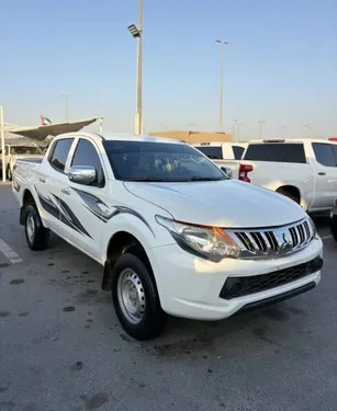 Mitsubishi L200 2.4L Double Cab GL (2WD) 2016