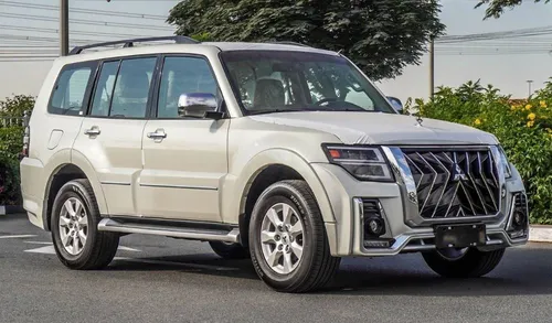 Mitsubishi Pajero 2022