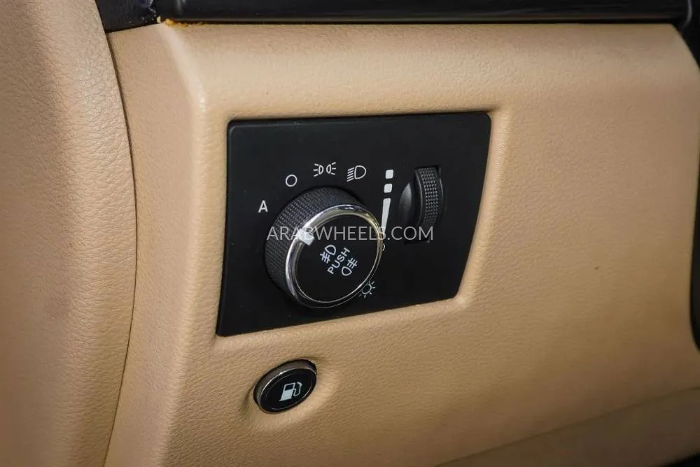 Jeep Cherokee 2022 for Sale in Dubai Image-16