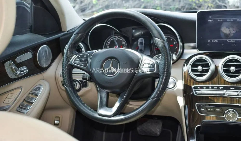 Mercedes Benz C Class 2018 for Sale in Dubai Image-8