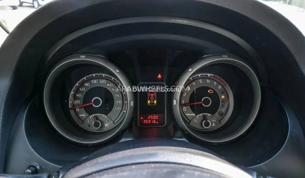 Mitsubishi Pajero 2020 for Sale in Dubai Image-8