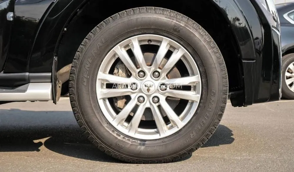 Mitsubishi Pajero 2020 for Sale in Dubai Image-20