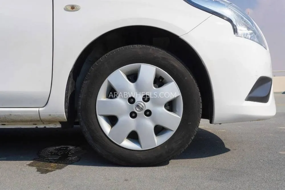 Nissan Sunny 2022 for Sale in Dubai Image-11