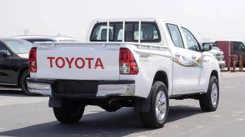 Toyota Hilux 2017 for Sale in Dubai Image-15