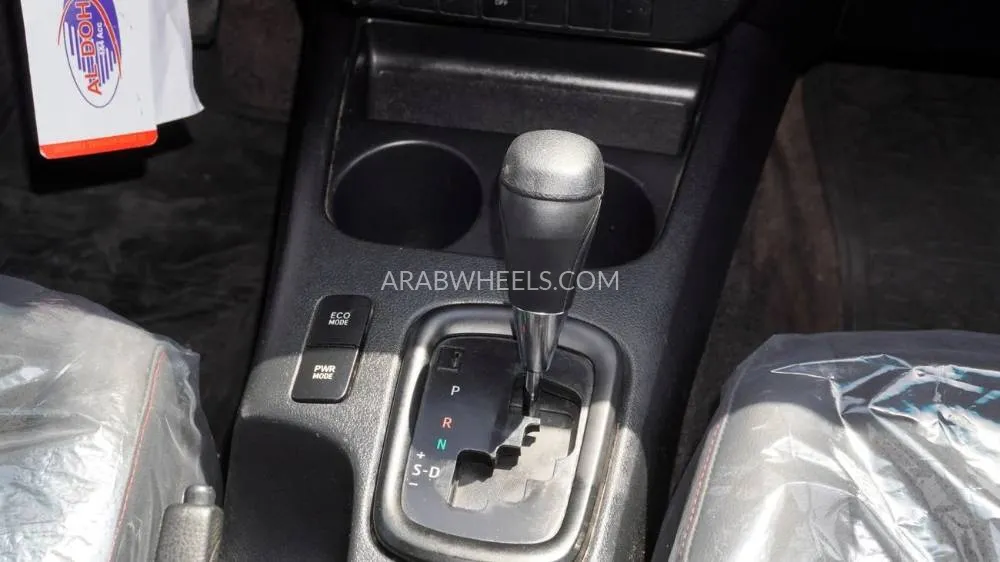 Toyota Hilux 2017 for Sale in Dubai Image-10