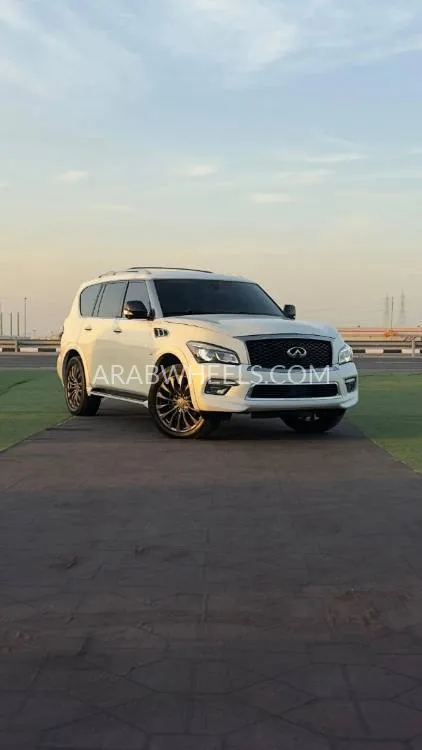 Infiniti QX80 2015 for Sale in Ajman Image-4