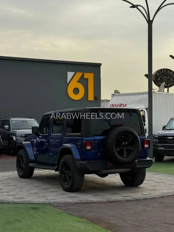 Jeep Wrangler 2019 for Sale in Ajman Image-5
