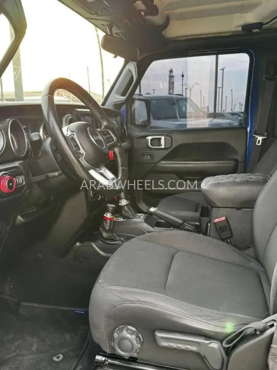 Jeep Wrangler 2019 for Sale in Ajman Image-11