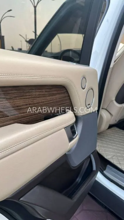 لاند روفر رينج روفر سبورت 2019 for Sale in عجمان Image-9