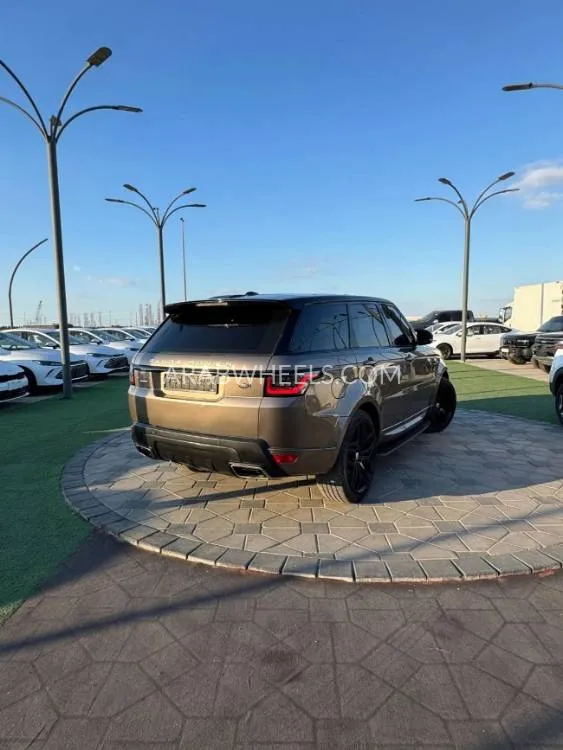 Land Rover Range Rover Sport 2015 for Sale in Ajman Image-6