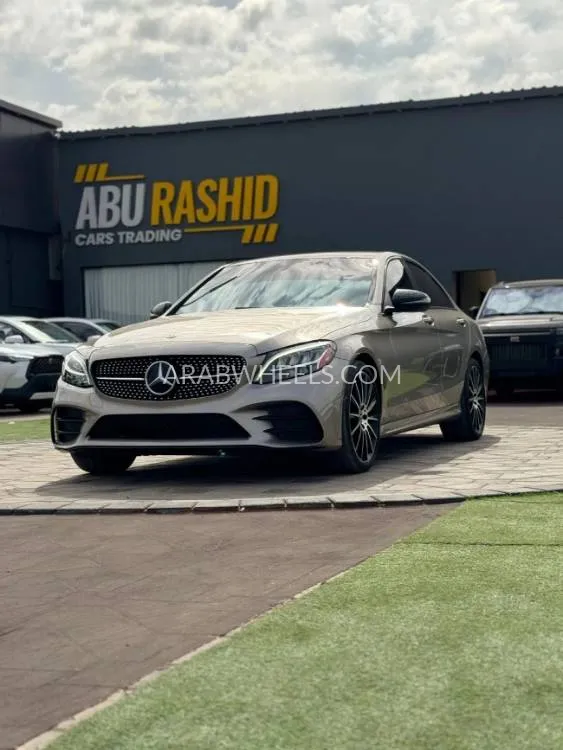 مرسيدس بنز كلاس C 2019 for Sale in عجمان Image-2