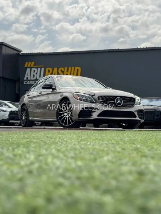 مرسيدس بنز كلاس C 2019 for Sale in عجمان Image-3
