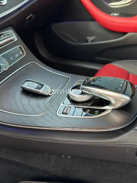 Mercedes Benz E Class 2020 for Sale in Ajman Image-11