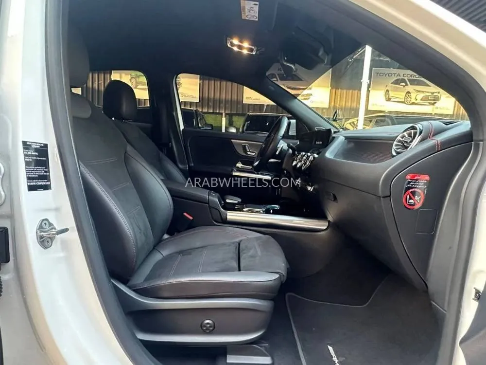 Mercedes Benz EQE 2023 for Sale in Ajman Image-13