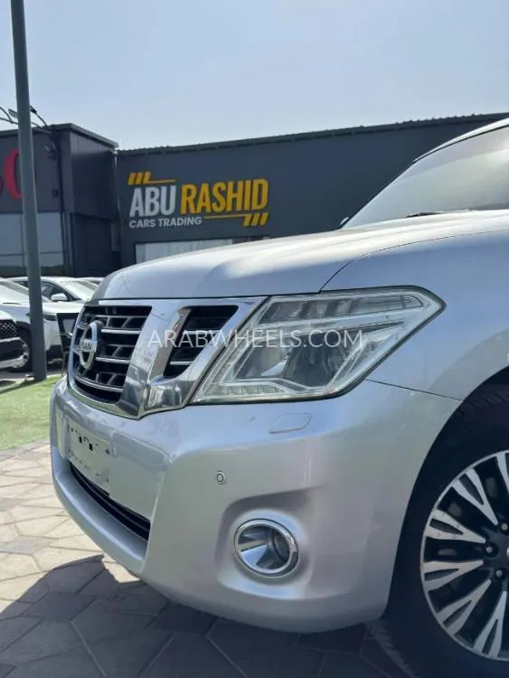 Nissan Patrol 2017 for Sale in Ajman Image-4