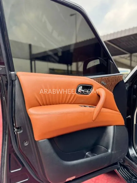 Nissan Patrol 2015 for Sale in Ajman Image-4