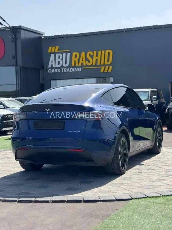 Tesla Model Y 2022 for Sale in Ajman Image-13