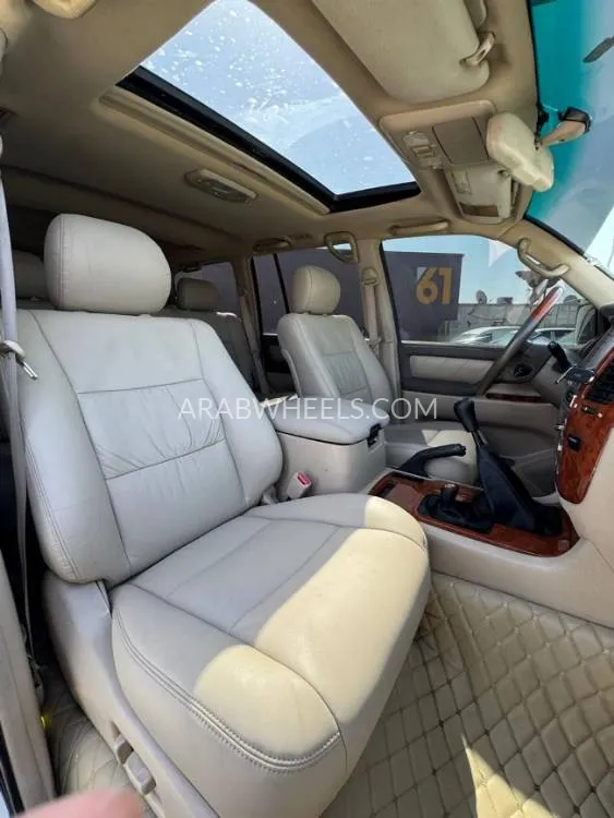 Toyota Land Cruiser 2006 for Sale in Ajman Image-5