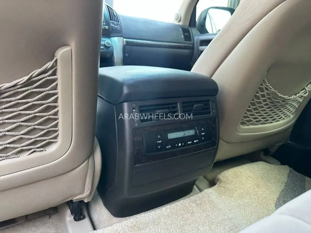 Toyota Land Cruiser 2010 for Sale in Ajman Image-4