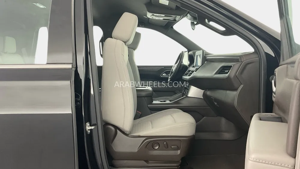 شيفروليه تاهو 2023 for Sale in دبي Image-11