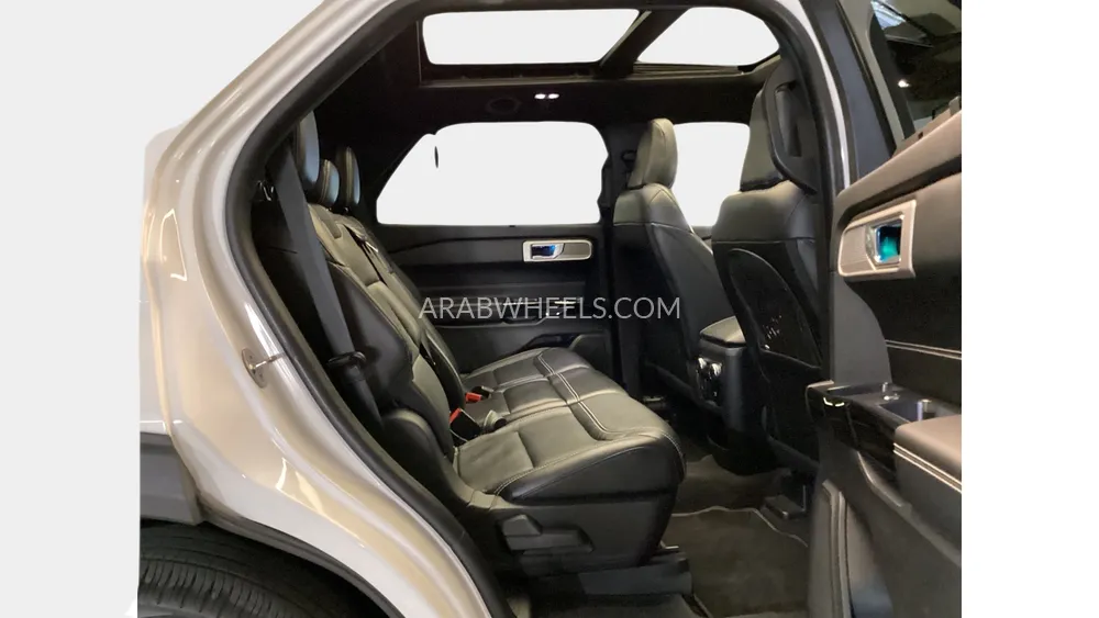 Ford Explorer 2021 for Sale in Sharjah Image-22