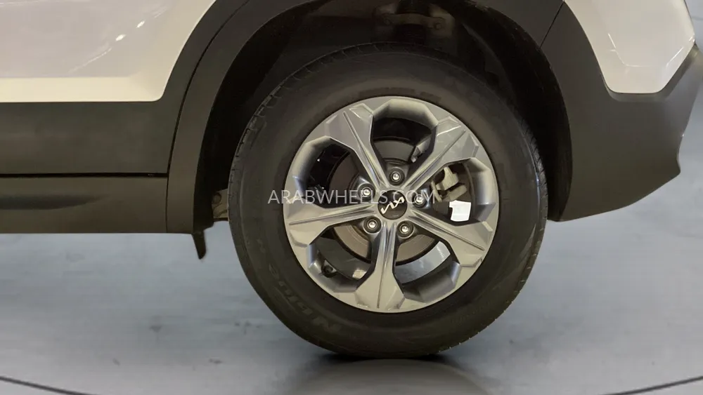 Kia Seltos 2024 for Sale in Dubai Image-9