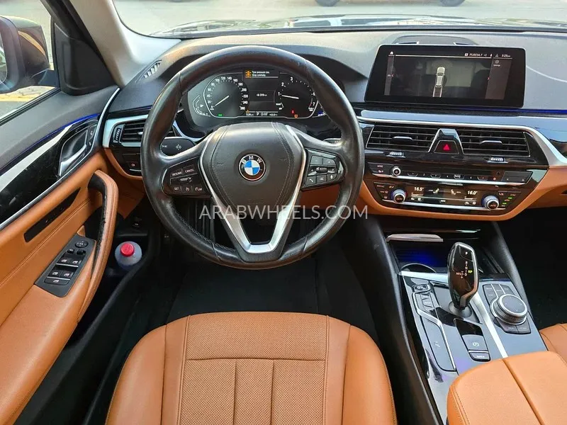 BMW 5 series 2022 for Sale in Sharjah Image-11