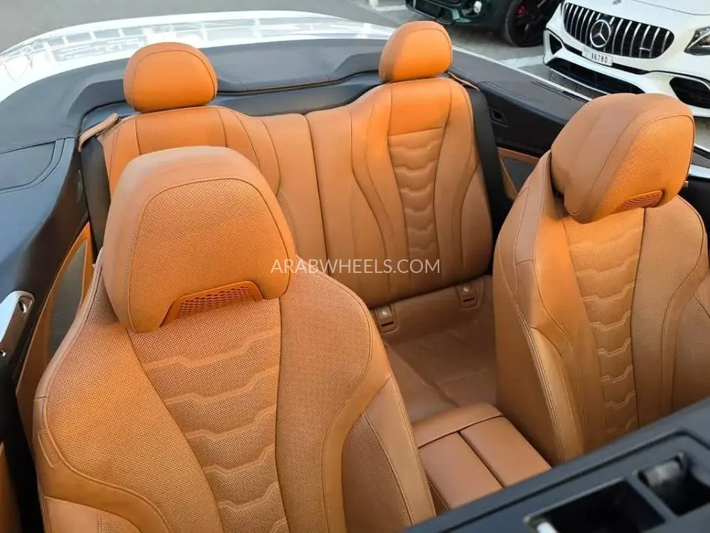 بي إم دبليو الفئة الثامنة 2019 for Sale in الشارقة Image-2